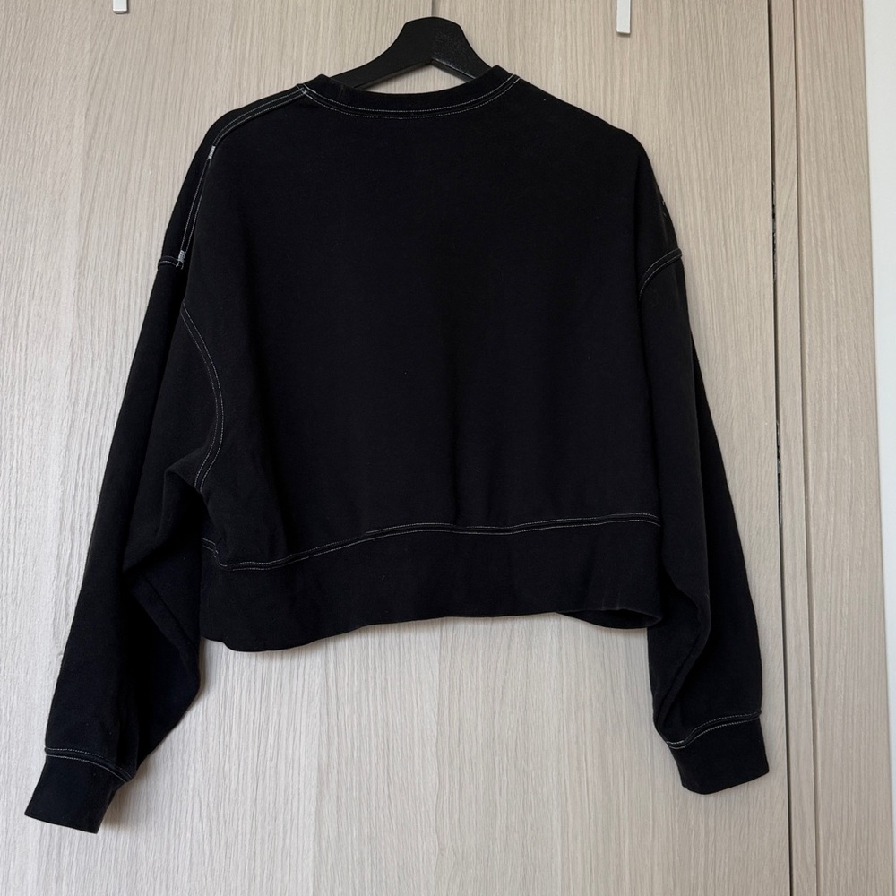 Black Nike cropped batwing sweatshirt size XS - Picture 3 of 3